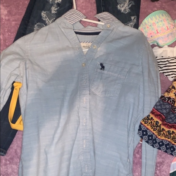 clothes - Picture 6 of 7